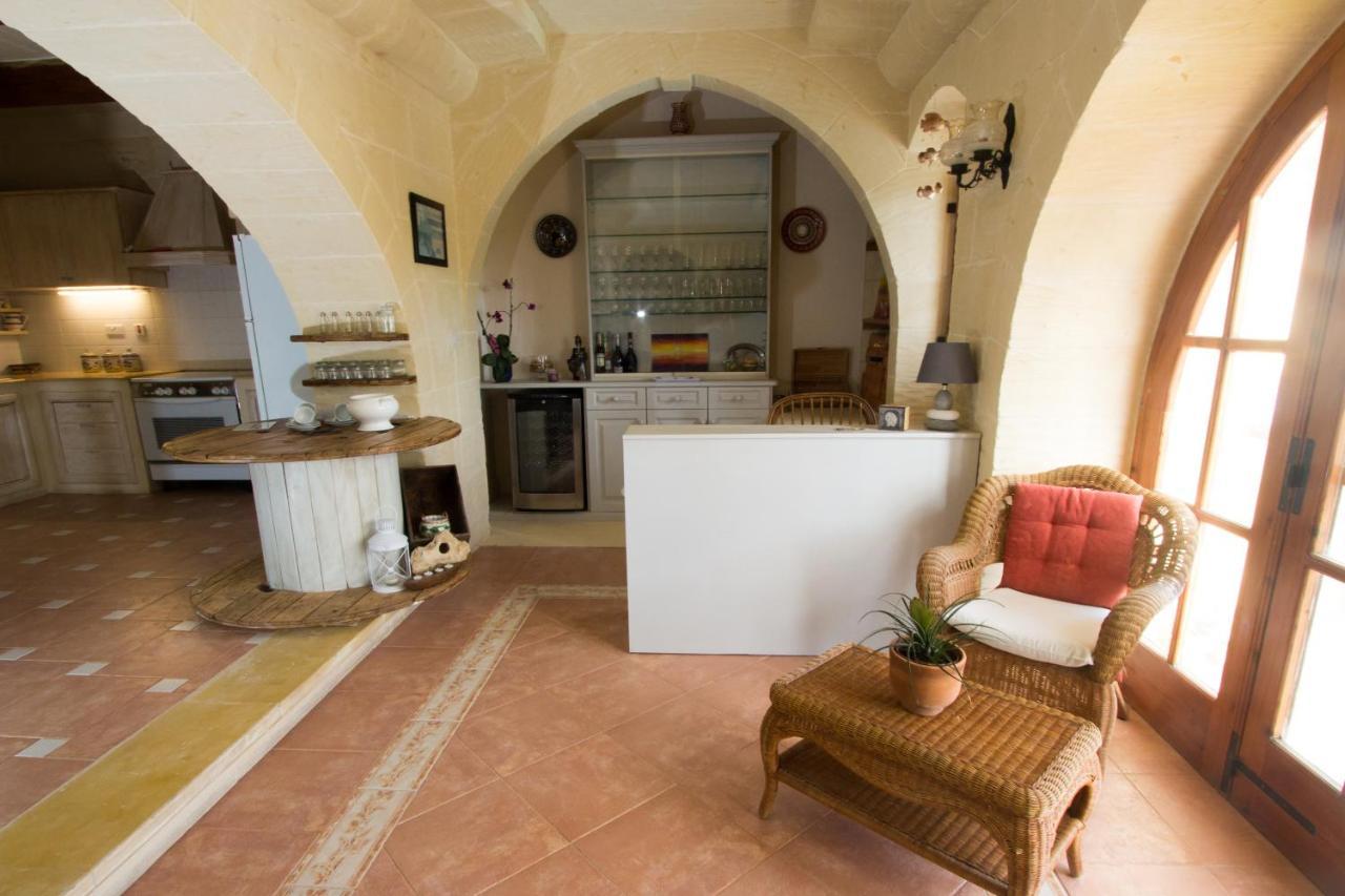 Maxija B&B - Palm Għarb Exterior foto